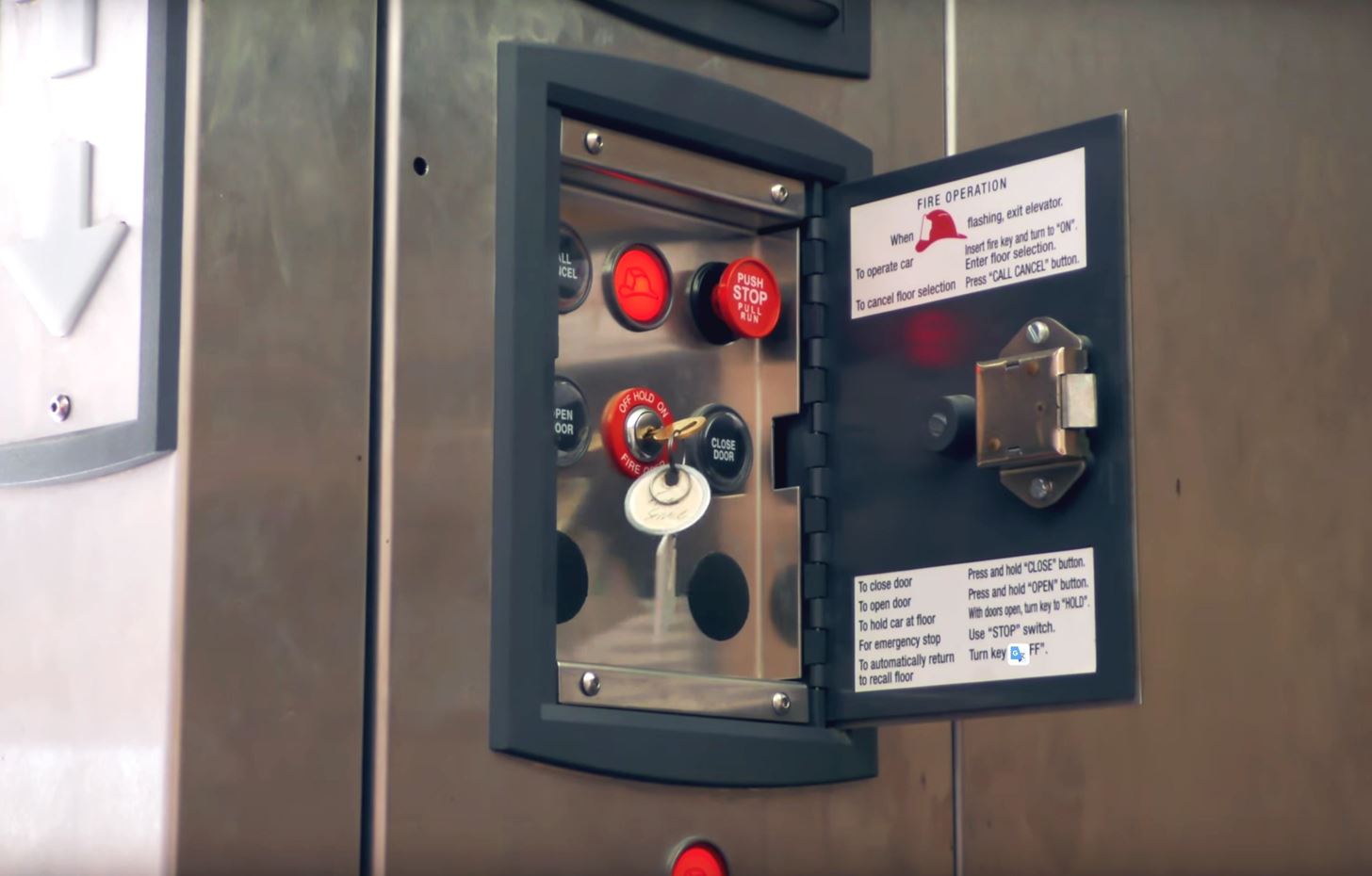 فازهای خدمات اطفاء حریق آسانسور